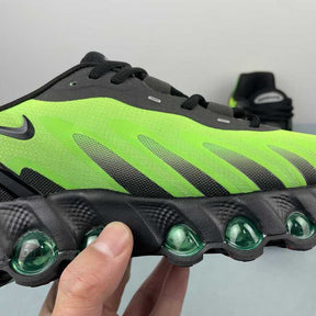 Tênis Nike Air Max Dn8 Black Green Strike Volt