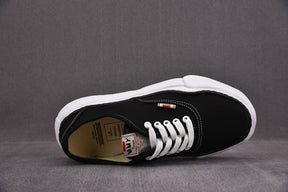 Tênis Maison Mihara Yasuhiro Baker OG Sole Canvas Low Black