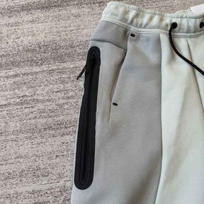 Conjunto Nike Tech Fleece Pro Wear Cinza