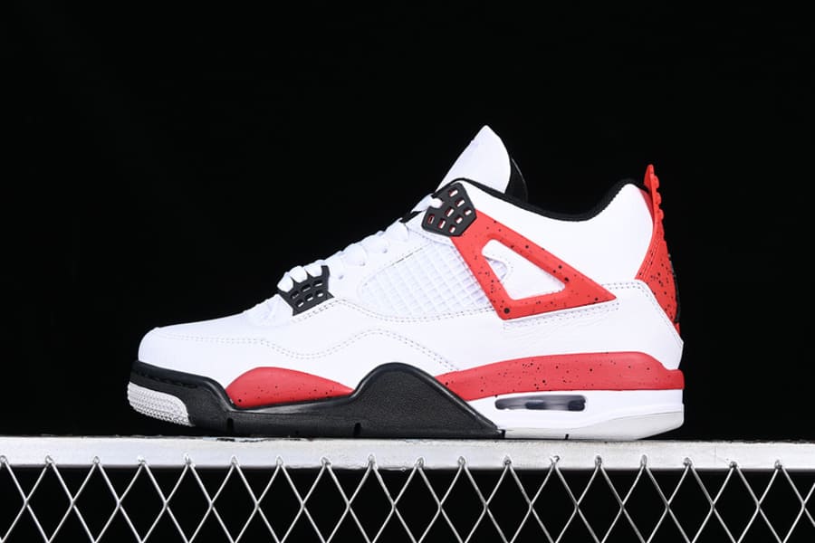 Tênis Air Jordan 4 Red Cement