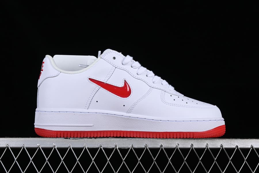 Tênis Nike Air Force 1 Low Color of The Month White Red