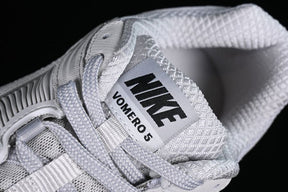 Tênis Nike Zoom Vomero 5 Vast Grey