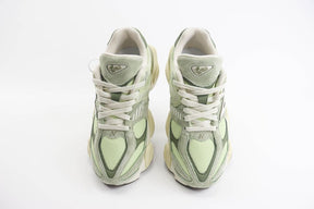 Tênis New Balance 9060 Olivine