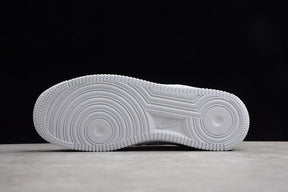 Tênis Nike Air Force 1 Supreme