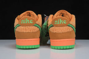 Tênis Nike Dunk Low Grateful Dead Bears Orange
