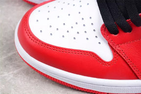 Tênis Air Jordan 1 High Chicago