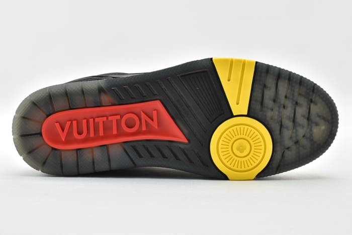 Tênis Louis Vuitton Trainer Black Signature