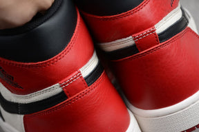 Tênis Air Jordan 1 High OG 'Bred Toe'