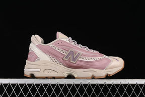Tênis New Balance 1000 When Things Were Pure Pink Mink x Joe Freshgoods