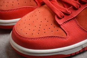 Tênis Nike Dunk Low ATL