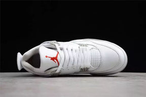 Tênis Air Jordan 4 Retro White Oreo
