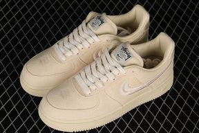 Tênis Nike x Stussy Air Force 1 Low Fossil Stone