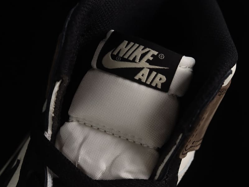 Tênis Air Jordan 1 High Dark Mocha
