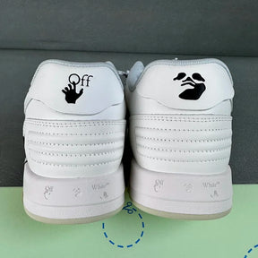 Tênis Off-White Out of Office For Walking White Black