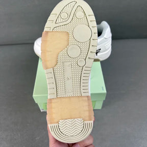Tênis Off-White Out of Office For Walking White Black